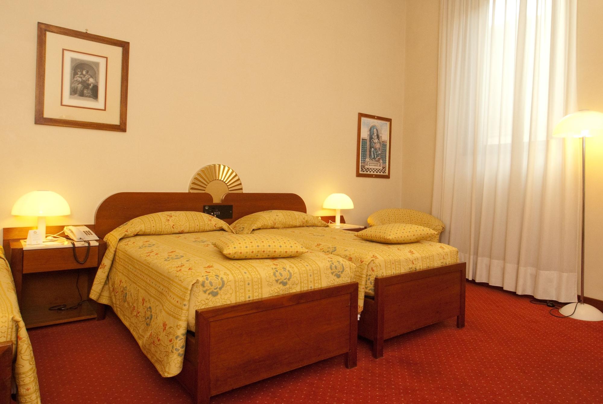 Hotel Roma Florencie Exteriér fotografie